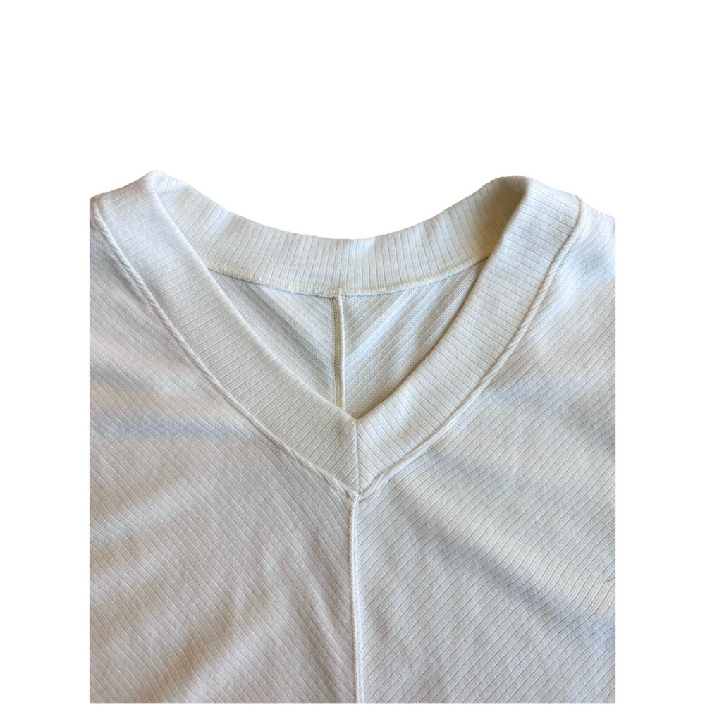 P.TULA Women's M Ribbed Knit V-Neck Pullover Sweater Ivory Long Sleeve - Picture 3 of 8